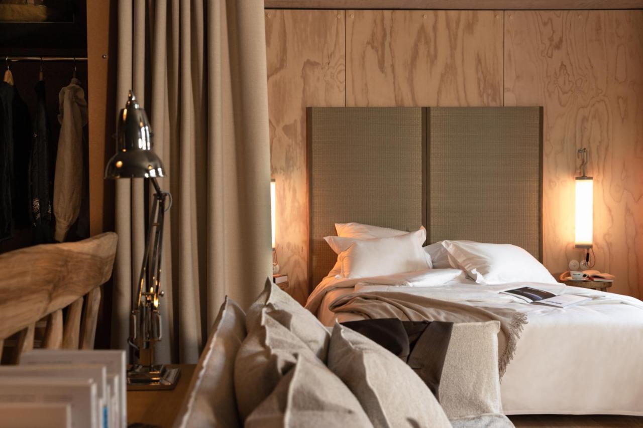 Mob House Hotel Сент-Уен Екстериор снимка