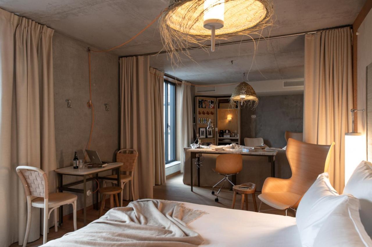 Mob House Hotel Сент-Уен Екстериор снимка