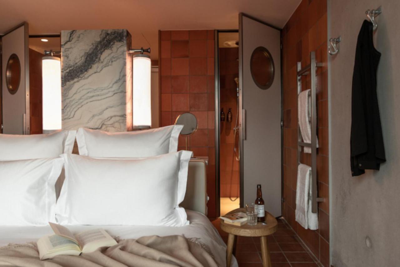 Mob House Hotel Сент-Уен Екстериор снимка