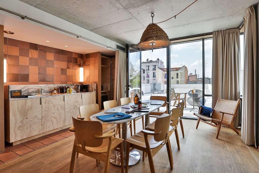 Mob House Hotel Сент-Уен Стая снимка